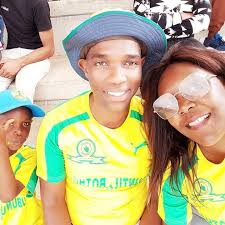 Congratulations, Thom Smith! 👏 The Tigers Academy graduate came off the  bench for his Premiership debut in yesterday's away game against Exeter.