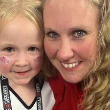 Maggie Strange (@MaggieStrange)