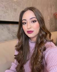 Sucesso no empreendedorismo digital, Ana Neves é autoridade em gestão de  tráfego