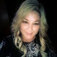 Christine Flora's Instagram, Twitter & Facebook