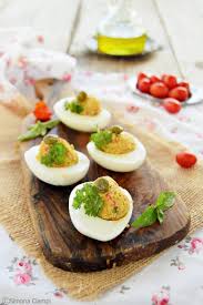 Uova Sode Ripiene A Modo Mio Pronte In 15 Minuti Lapasticceramatta Ricette Idee Alimentari Uova Sode