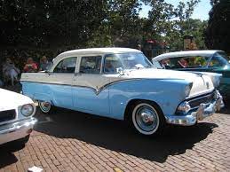 Return To The 50s Classic Car Show Takes Place The First Weekend In October Along The Banks Of The Scenic Cane River Lake Classic Cars Classic Car Show Classic