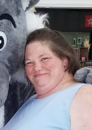 Donna Reck's Instagram, Twitter & Facebook