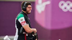 Tras completar las tres primeras rondas clasificatorias en tiro deportivo masculino, el guadalajareño jorge orozco bajó hasta el puesto 19 con un total de 72. 2cg Ny1wmzbrxm