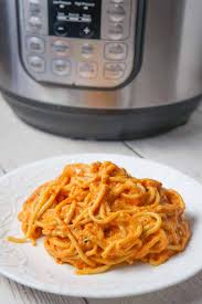 Instant Pot Spaghetti With Ricotta Is An Easy Weeknight Dinner Recipe Made Pressure Cooker Recipes Pasta Instant Pot Pasta Recipe Weeknight Dinner Recipes Easy