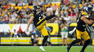 Steelers sign punter Cameron Johnston to one-year contract