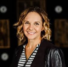 Amy Howe's Instagram, Twitter & Facebook