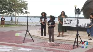 Family, advocates hold candlelight vigil for Asia Bennett after JSO shooting
