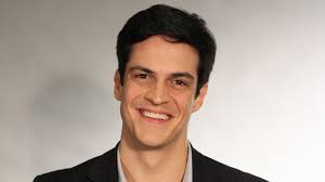 Mateus solano e thiago fragoso protagonizam um momento marcante na história das novelas: Globo Proibe Mateus Solano Como Felix No Filme Cro 2