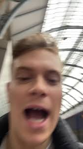 People really run for no reason like the train has just arrived simon  you’ve got 20 minutes calm down