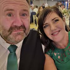 can anyone pls recommend a personal trainer in larne who does 1-1 sessions?