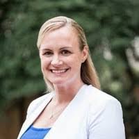 Alison Rucker's Instagram, Twitter & Facebook