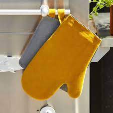 These 8 x 8 embroidered suede pot holders make one of a kind gifts for their beauty and durability in every day multifunctional use or just a hanging piece of art in the kitchen. Hay Suede Potholder Connox