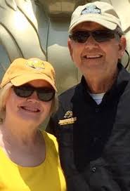 What are the best dining options in Knoxville?