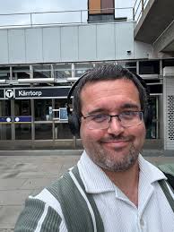 round the rails we go: Completist