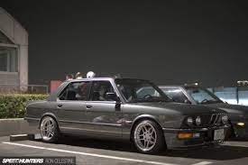odaiba after dark a bmw mini meet speedhunters bmw vintage bmw classic cars bmw e28