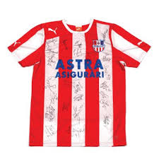 Romanian cup finalist in 2004. LicitaÈ›ia Sport Memorabilia Istoria Unui Simbol OÈ›elul GalaÈ›i 236 2017