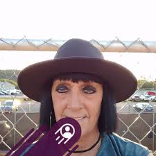 The Green Flag Drops: Selinsgrove Speedway Gears Up for 2025 Season By Jeff  Ulrich Excitement is building as the countdown begins for the Selinsgrove  Speedway's highly anticipated 2025 season. Fans and racers