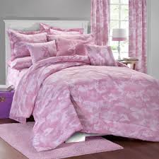 Camo baby bedding has gone to the girls! Buckmark Pink Camo Bedding