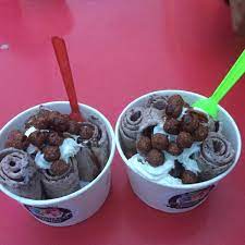 Thailand memang banyak makanan dan minuman yang. Aiskrim Gulung Bukit Naga Shah Alam Selangor