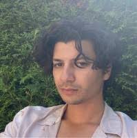 1600+ "Gil" profiles