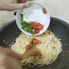 Check spelling or type a new query. Resepi Spaghetti Aglio Olio Semudah Abc Je Bidadari My