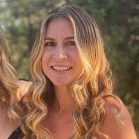 Lucille Farley's Instagram, Twitter & Facebook