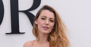 Find out how tall blake lively is! Blake Lively Height Age Bio Net Worth Creeto