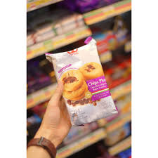 Cook filling ingredients in a medium saucepan until it thickens. Tatawa Chips Plus Cho Chips Raisin Cookies 120gr Shopee Indonesia