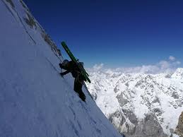 Cimenti had summited cho oyu, ama dablam solo, and manaslu, which he then skied down. Carloalberto Cala Cimenti Con Garmin Inreach Verso Il Gasherbrum Garmin