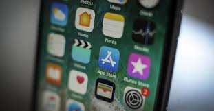 Apple S App Store Under Fire In Supreme Court Case Iphone Owner Show Apps Apple Ios