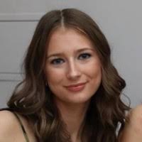 10 "Eve Burrows" profiles