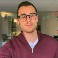 Meet a Rich sugar Mommy's /dadies online dating sites.