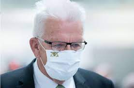 Is the riemann curvature tensor. Maskenpflicht Im Opnv Winfried Kretschmann Macht Durchsagen In Der S Bahn Baden Wurttemberg Stuttgarter Nachrichten