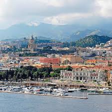 Il sito www.scilla.it è il sito di informazione turistica della costa viola. Scilla Kalabrien Italien De