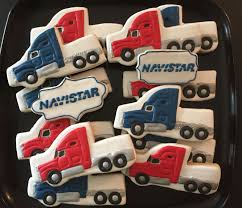 Semi Truck Cookies Semitrucks Semitruckcookies 18wheelercookies Please Visit My Page Www Face Semi Truck Cakes Truck Birthday Cakes Trucks Birthday Party