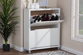 You can discover modern shoe rack entryway guide and see the latest choosing a modern shoe rack for your hall in here. Pin On Apartment