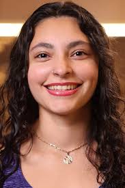 Daisy Valle's Instagram, Twitter & Facebook