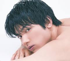 Magazine」《ViVi 19.09.22 Itagaki Mizukis 10 Naked Questions》