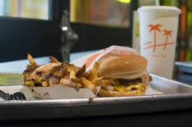 Caliburger is a restaurant located in uae, serving a selection of burgers that delivers across al wasl, umm suqeim 1 and umm suqeim 3. Caliburger Is Hella Bad The Spectator