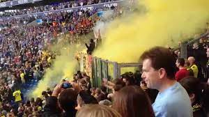 It's dortmund v schalke in the revierderby. Heftiges Derby Schalke 04 Borussia Dortmund Youtube