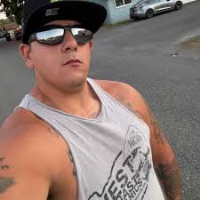 Renting a storage unit for home items