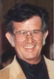 Dean Dexter's Instagram, Twitter & Facebook