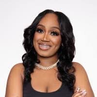 Brianna Waters's Instagram, Twitter & Facebook