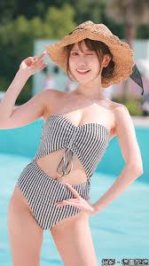 プール撮影会「貝殻水着」「マイクロビキニ」禁止でグラドルからは安堵の声も…18歳未満の参加に協会は苦慮（3ページ目） | デイリー新潮