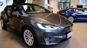 Tesla is bringing its model 3 to showrooms on the east coast, giving local reservation holders a tesla recently also debuted model 3 showroom vehicles at tesla stores in los angeles and palo. Tesla Leads Foreign Charge Into China S Electric Vehicle Market Nikkei Asia