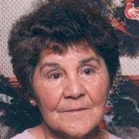 Shelly Battles's Instagram, Twitter & Facebook