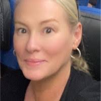 Alison Archibald's Instagram, Twitter & Facebook