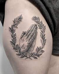 instagram 上的 prayinghandstattoo 话题标签 照片和视频 in 2020 tattoos flower tattoo flowers