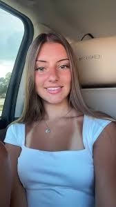 Madison Hardin's Instagram, Twitter & Facebook